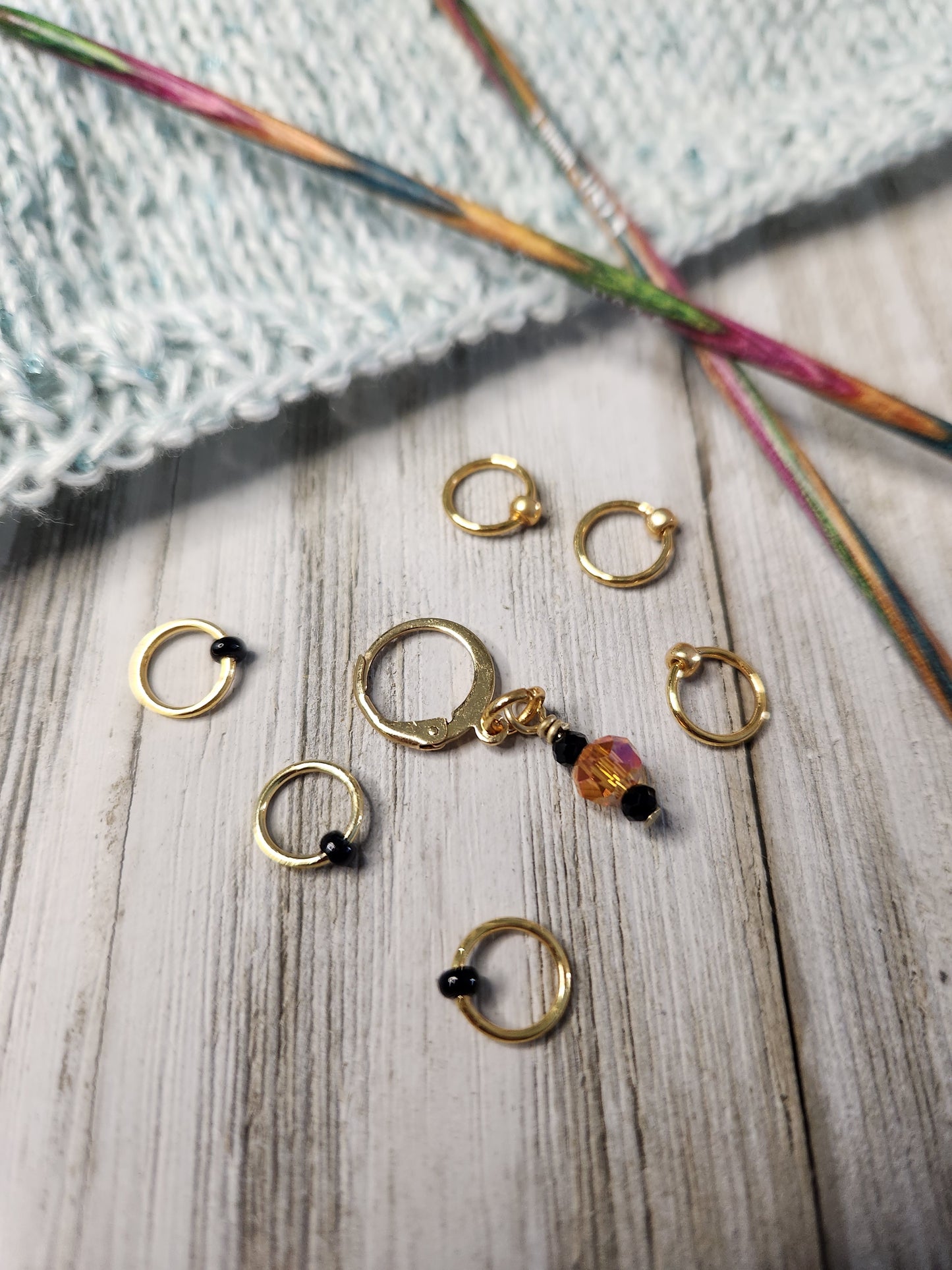 Knitting Stitch Markers & Progress Keeper